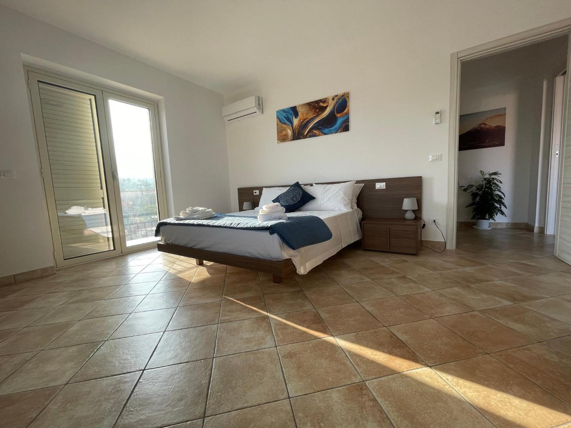 Maison De Cheeramie - Tourist Apartments Tra Mare E Etna Маскали Экстерьер фото